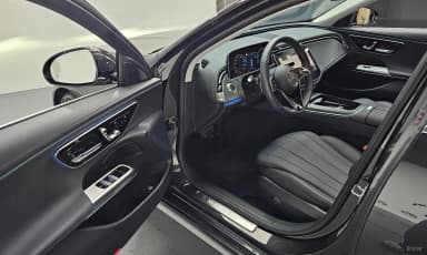 E-Class W214