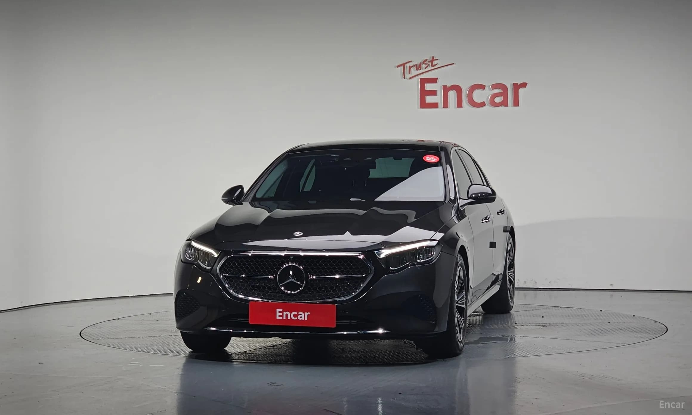 E-Class W214