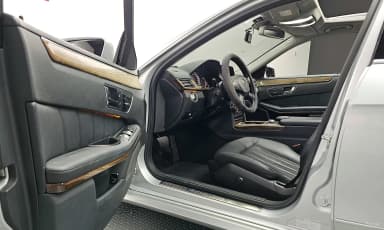 E-Class W212