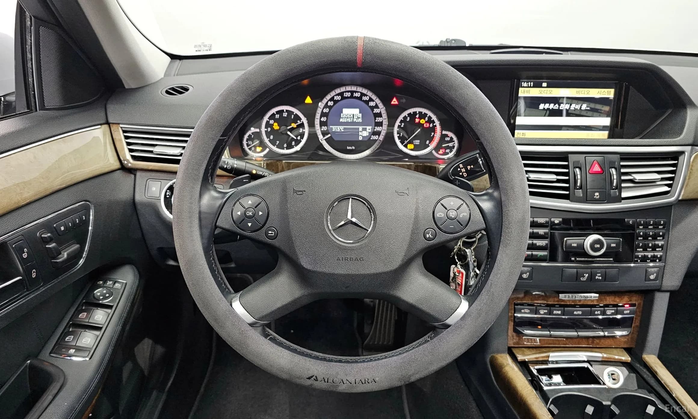 E-Class W212