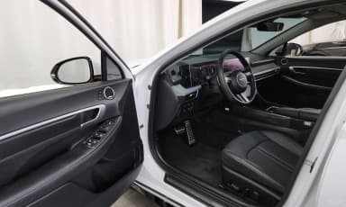 Sonata The Edge Hybrid (DN8)