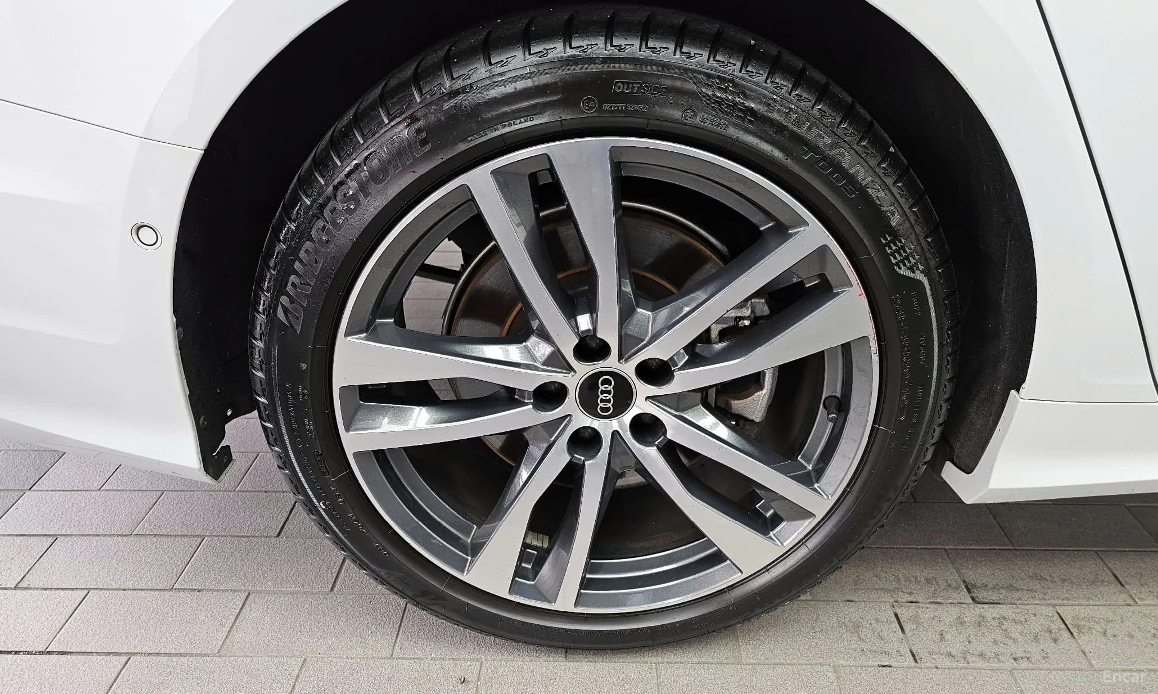 A6 (C8)
