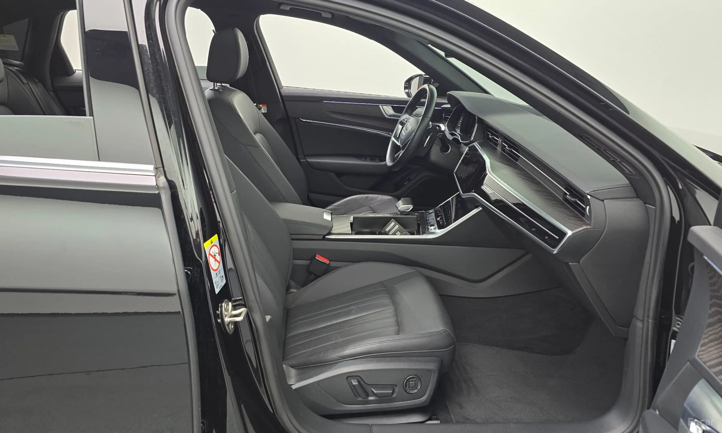 A6 (C8)