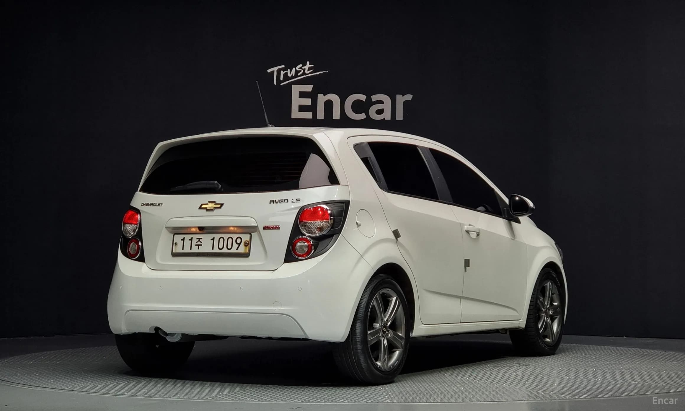 Aveo Hatchback