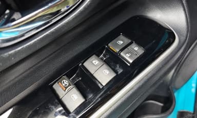Prius C