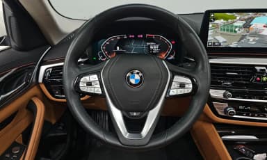 5 Series (G30)