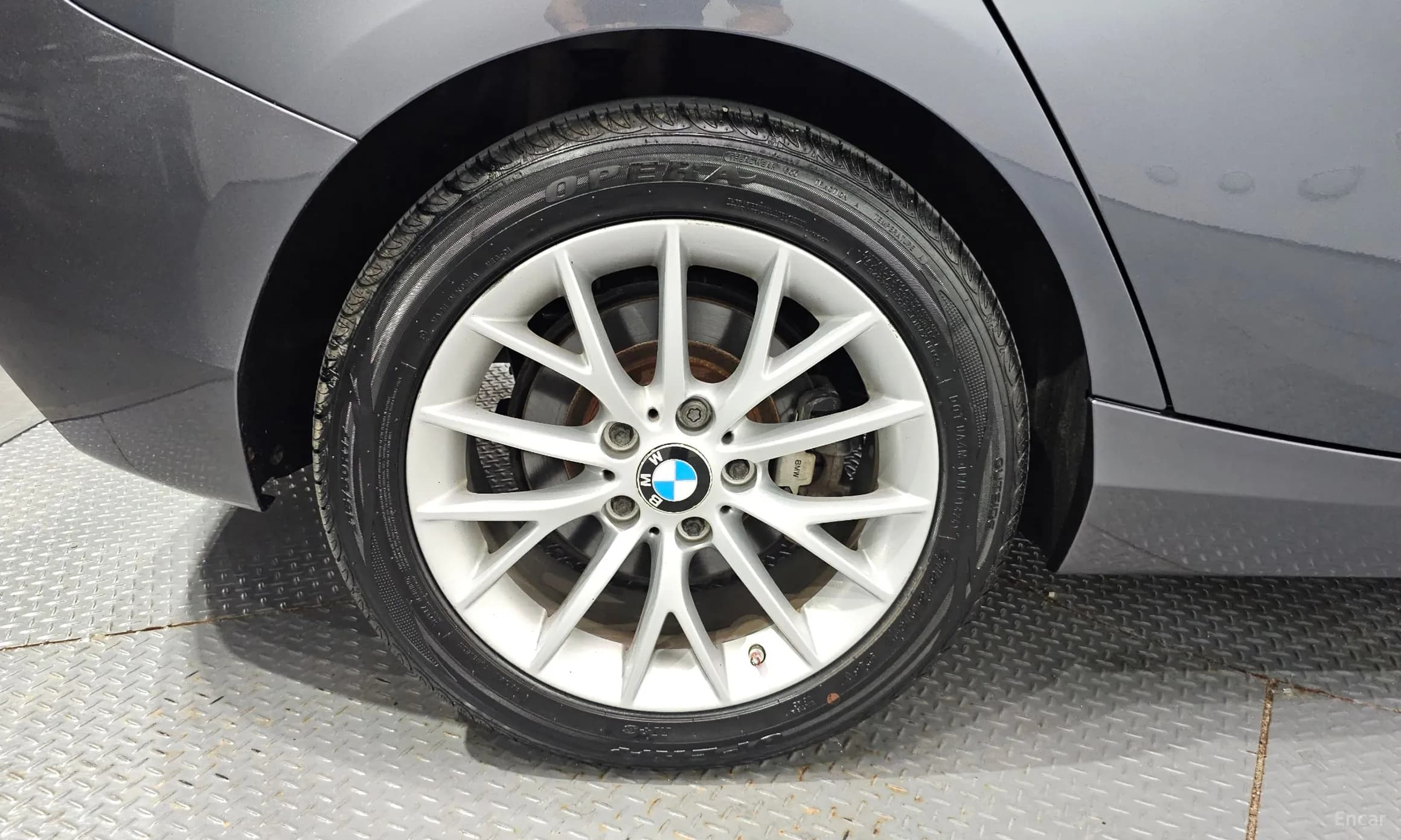 1 Series (F20)