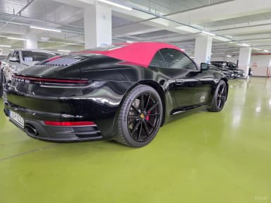 911 (992)