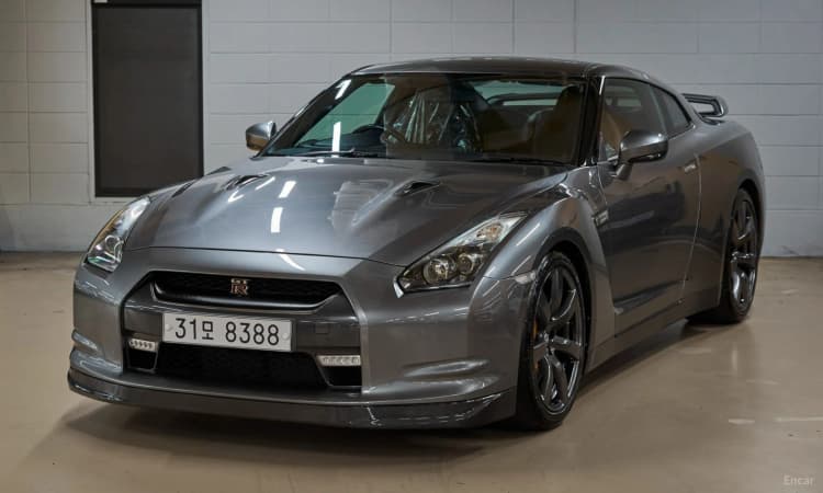 GT-R