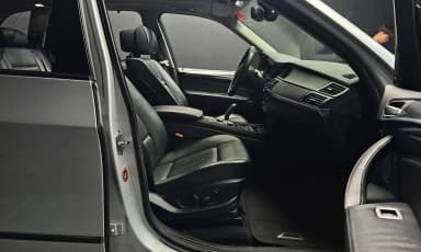 X5 (E70)