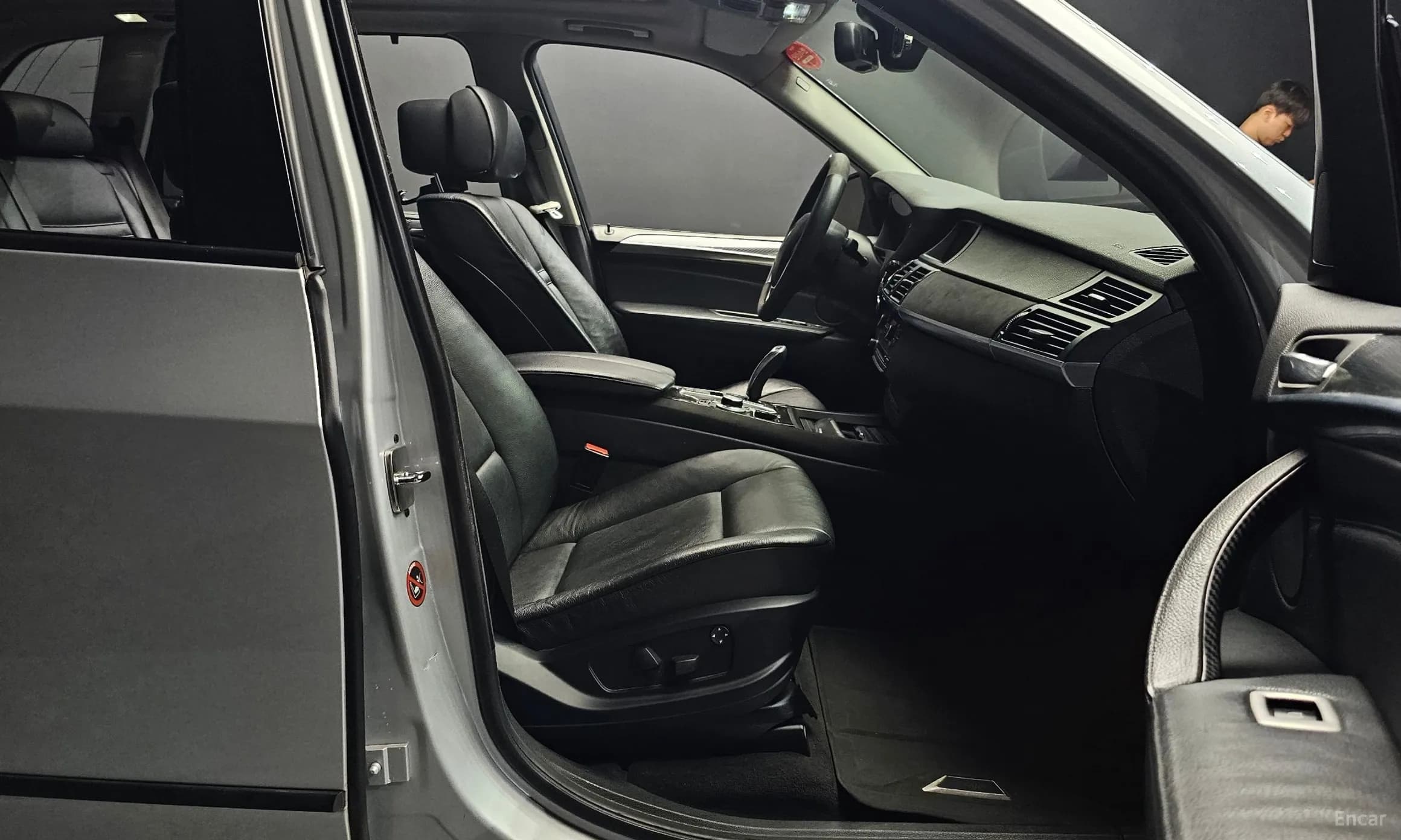 X5 (E70)