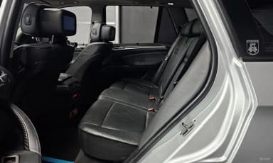 X5 (E70)