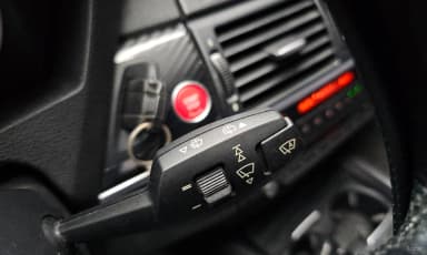 X5 (E70)
