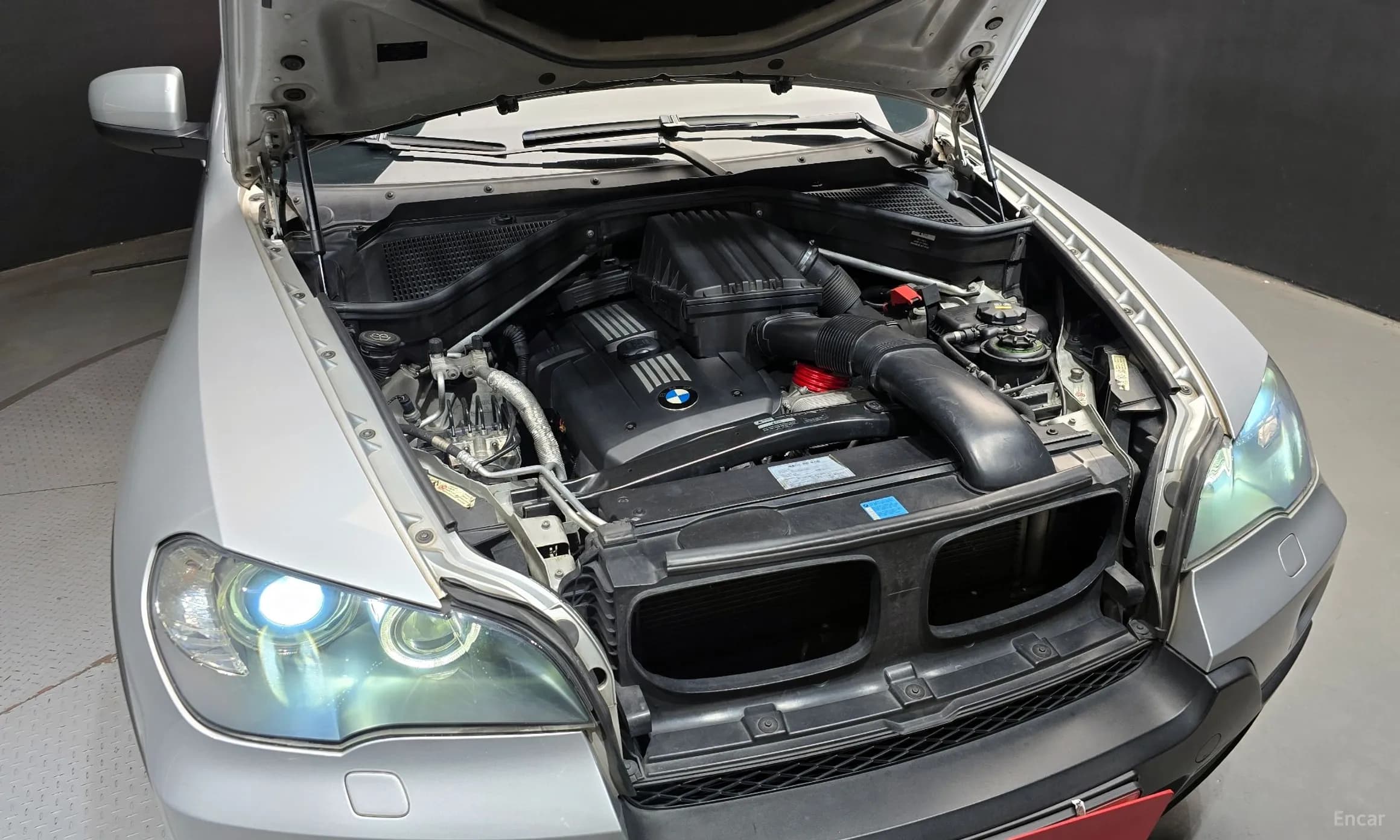 X5 (E70)