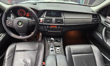 X5 (E70)