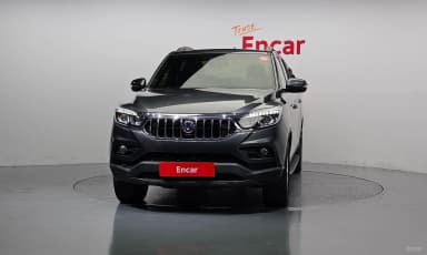 Rexton Sports Khan