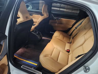 S90