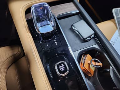 S90