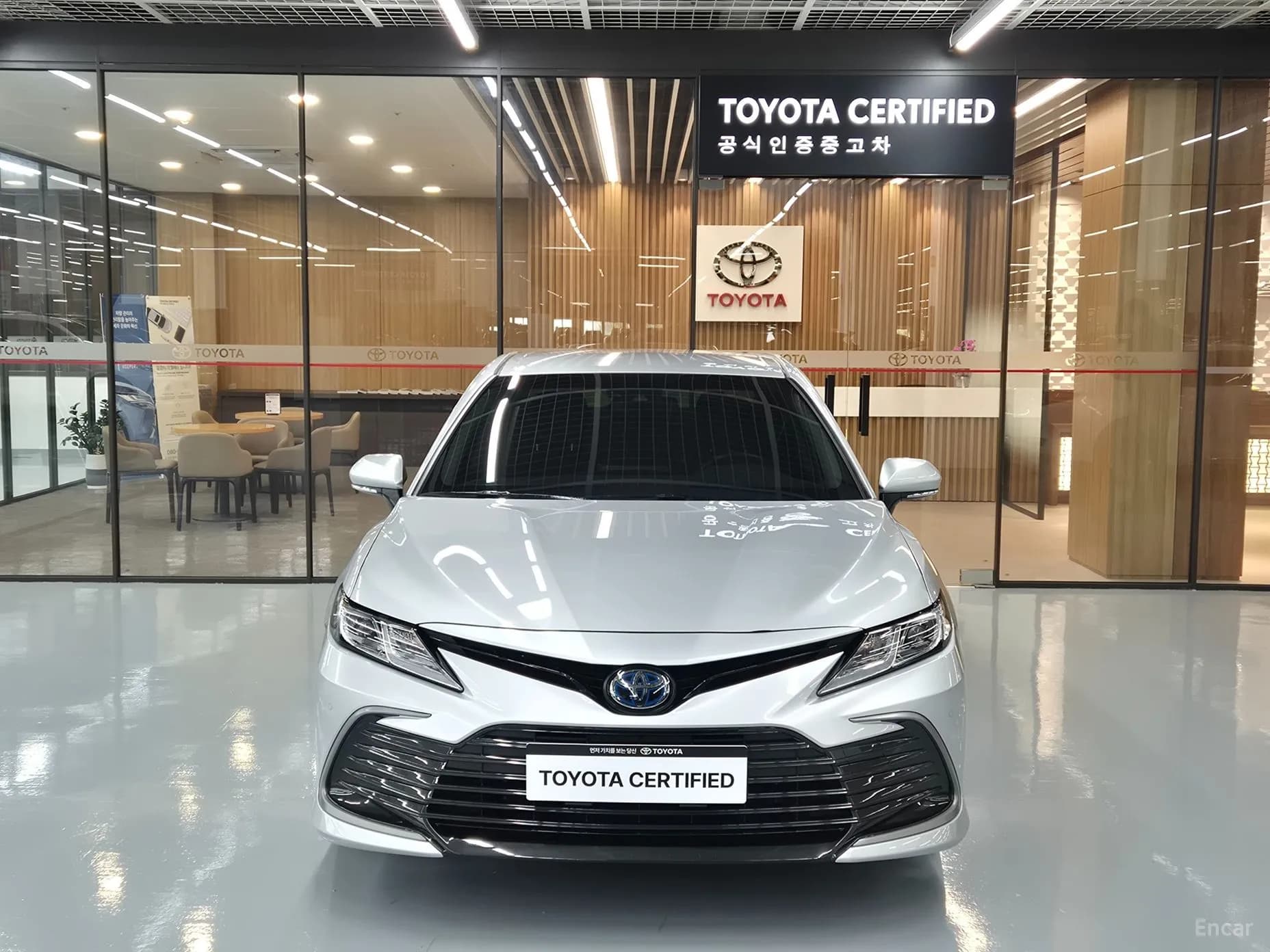 Camry (XV70)