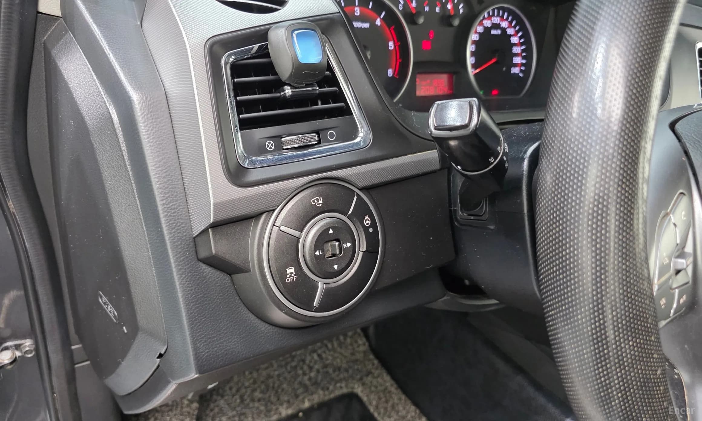 Korando Sports