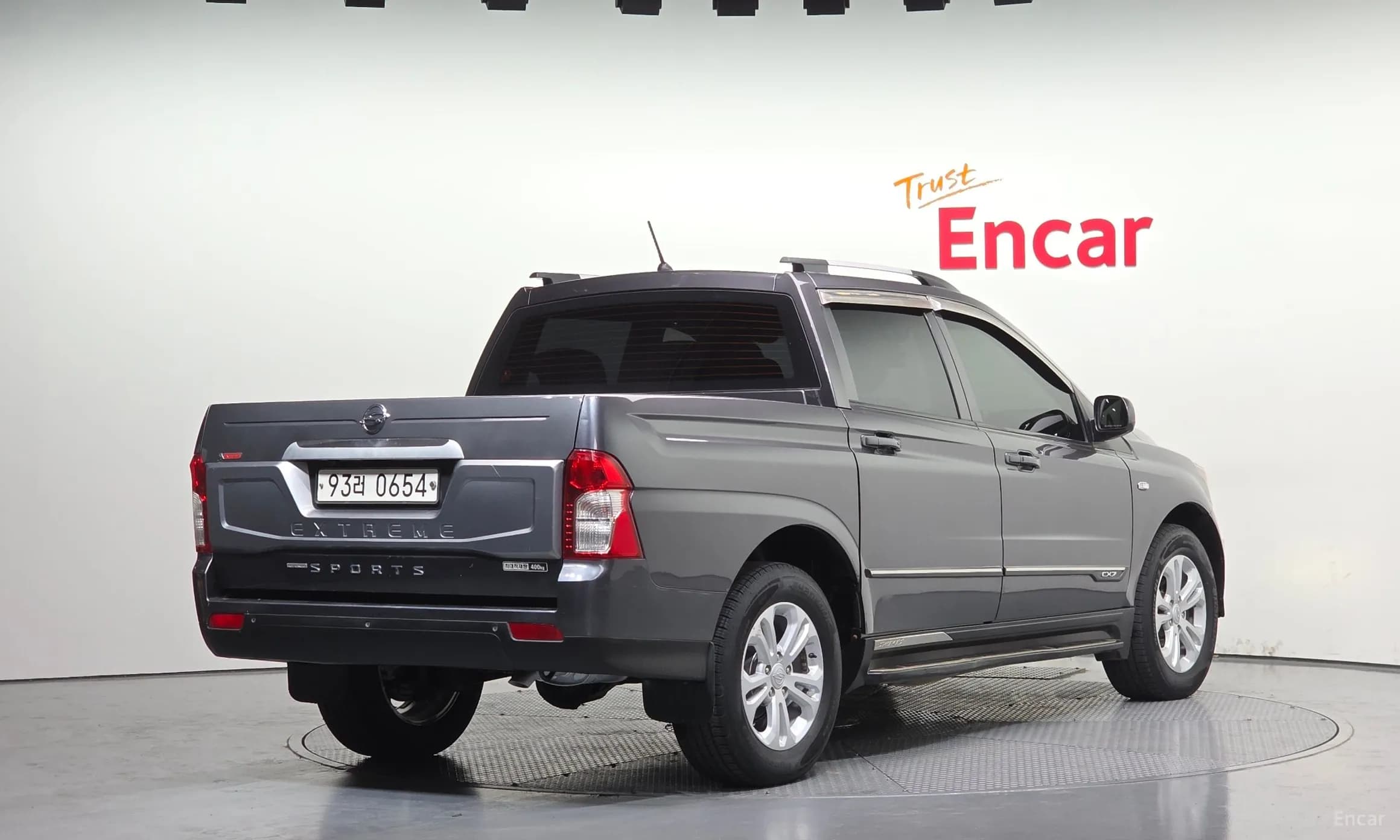 Korando Sports