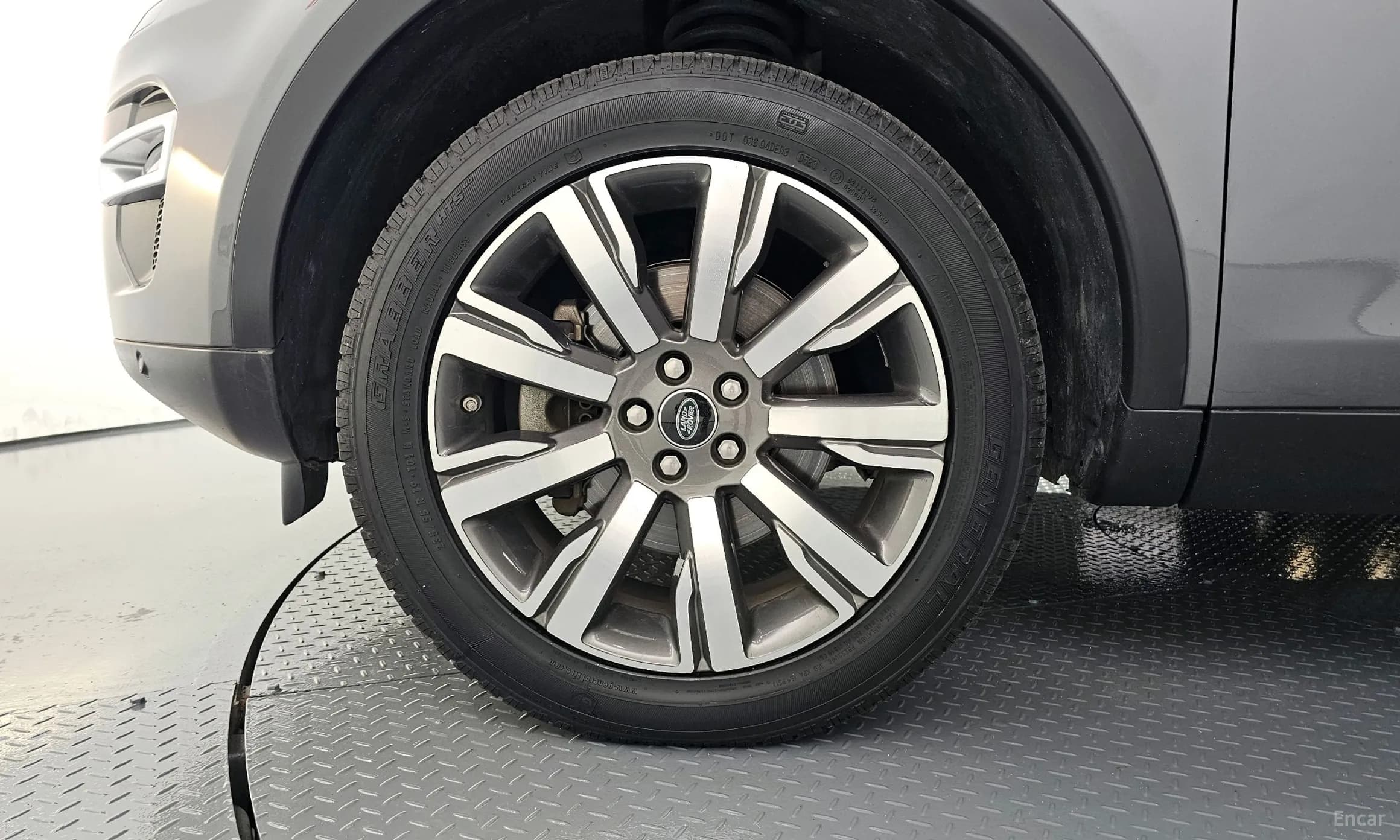 Discovery Sports