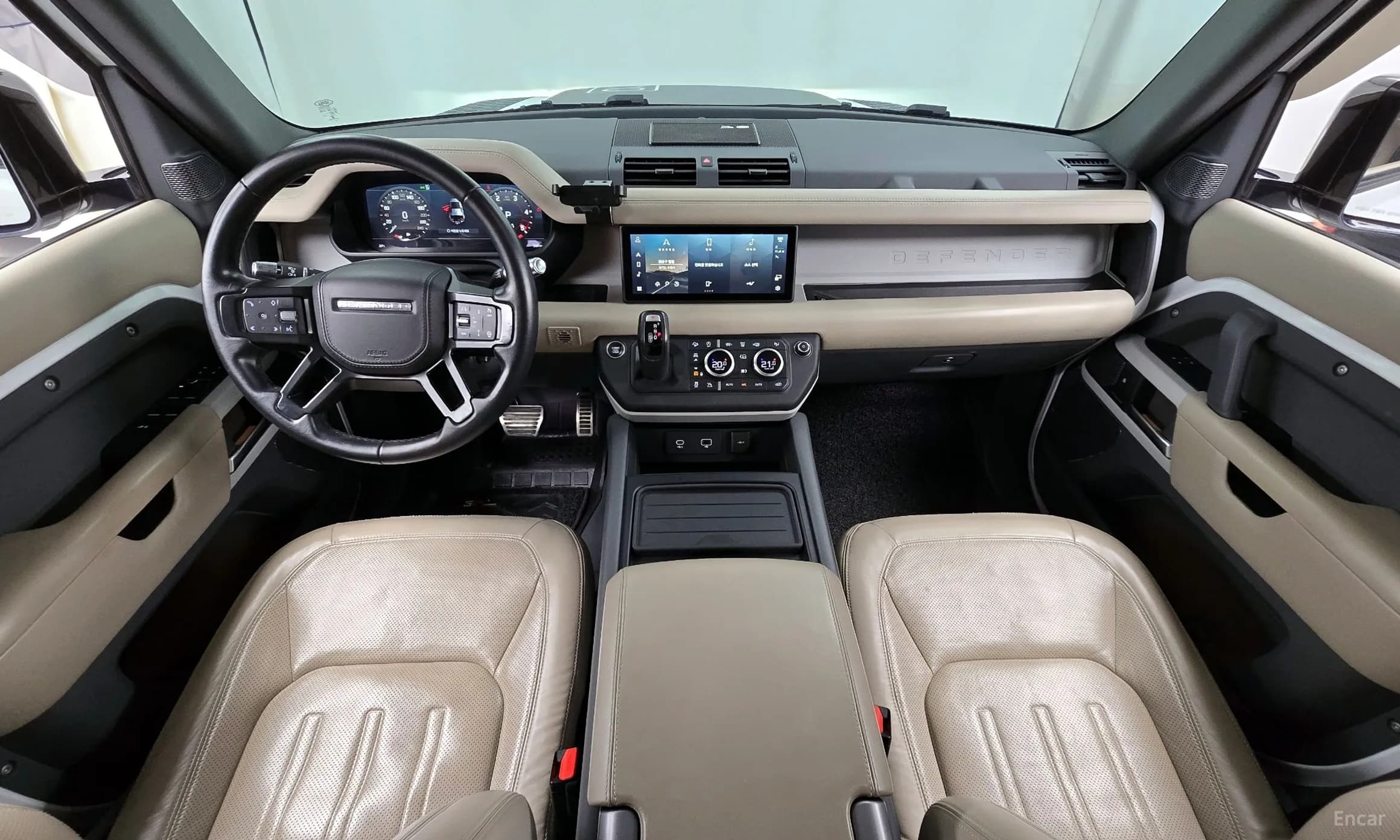Defender (L663)