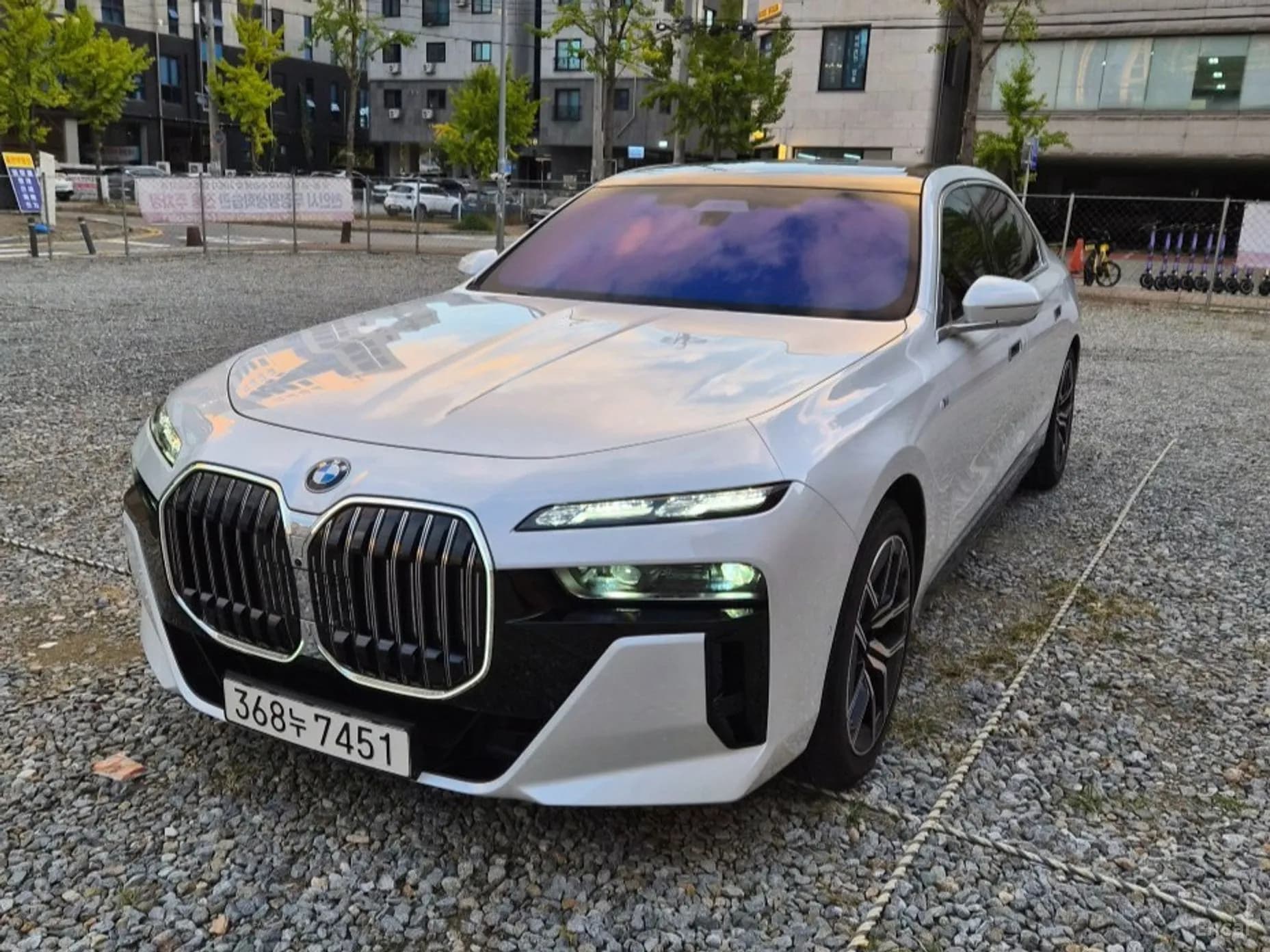 7 Series (G70)