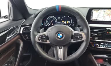 5 Series (G30)