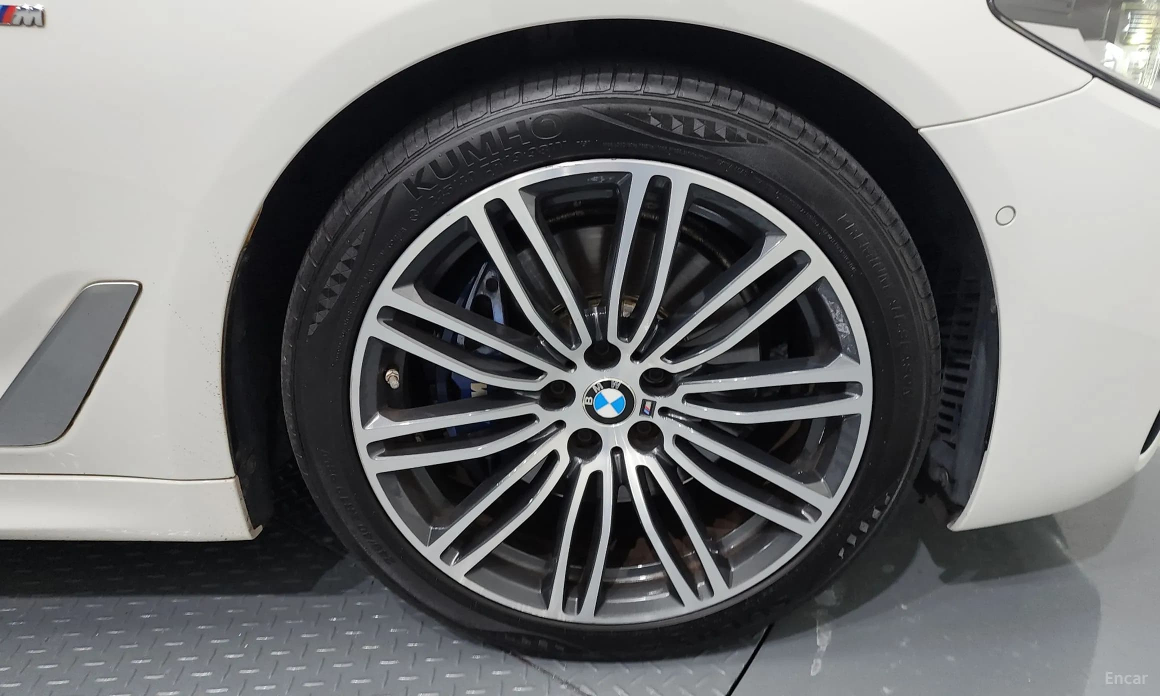 5 Series (G30)