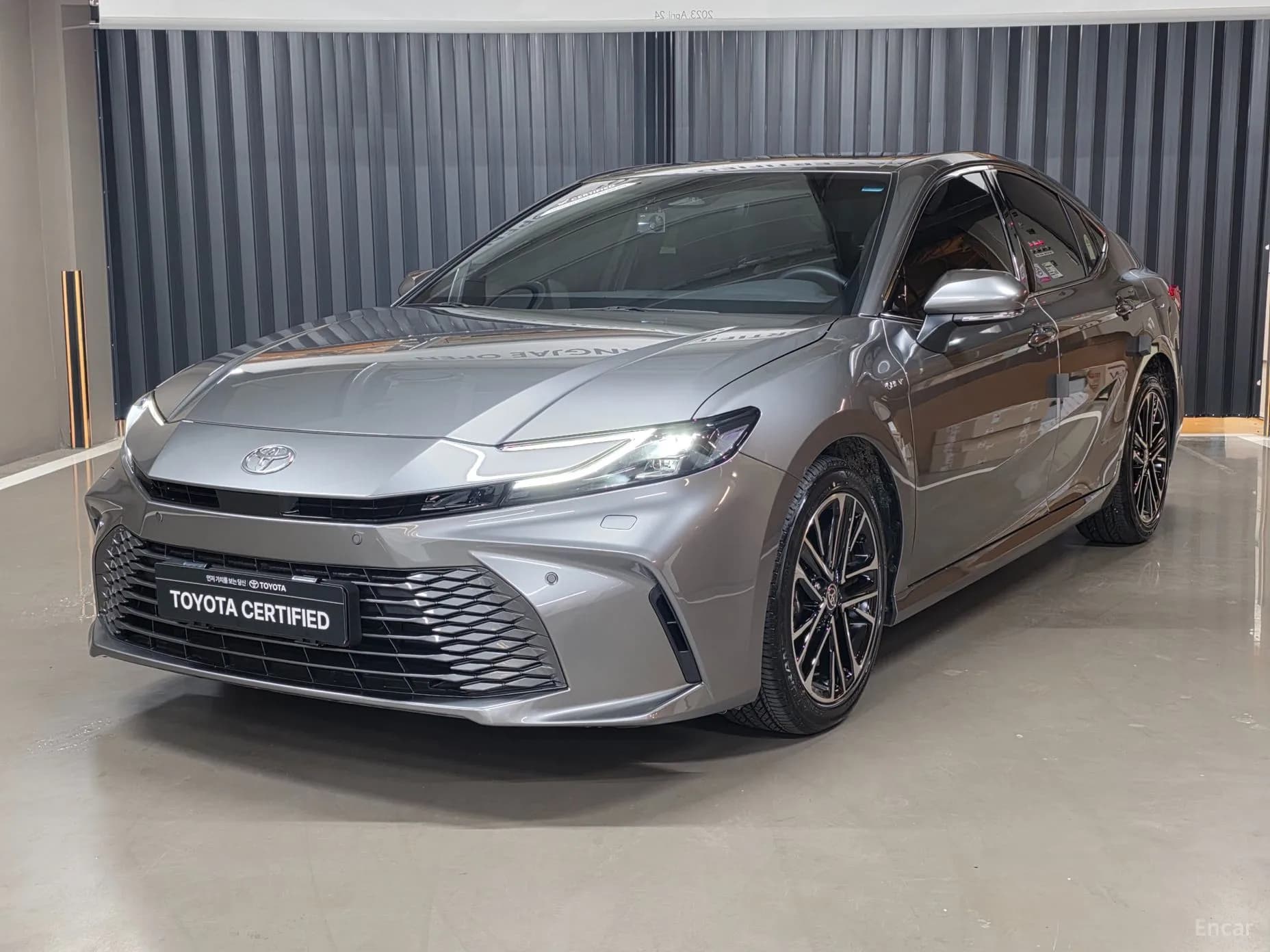 Camry (XV80)