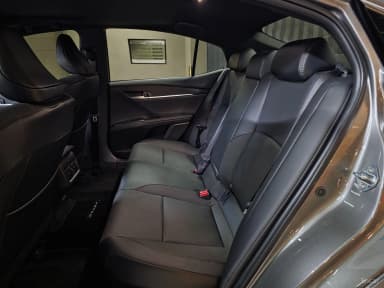 Camry (XV80)