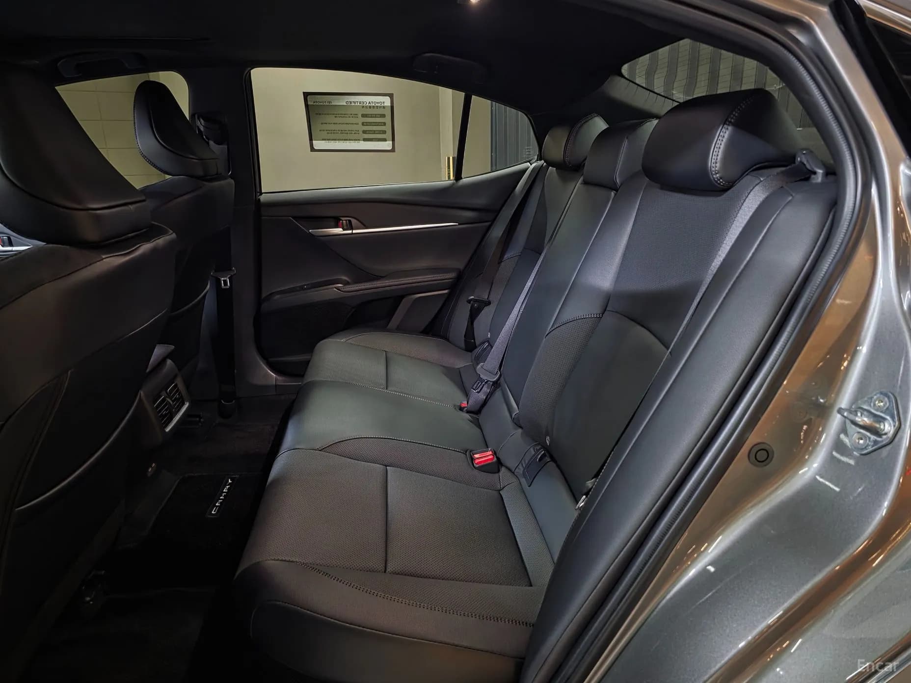 Camry (XV80)