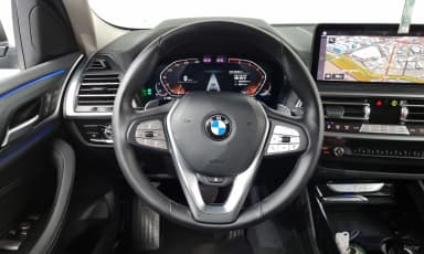 X4 (G02)