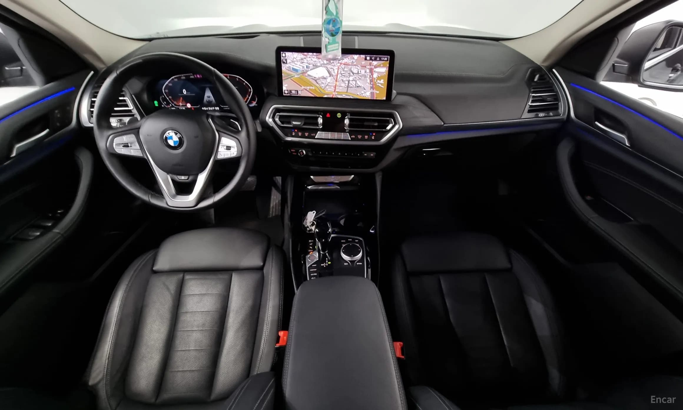 X4 (G02)