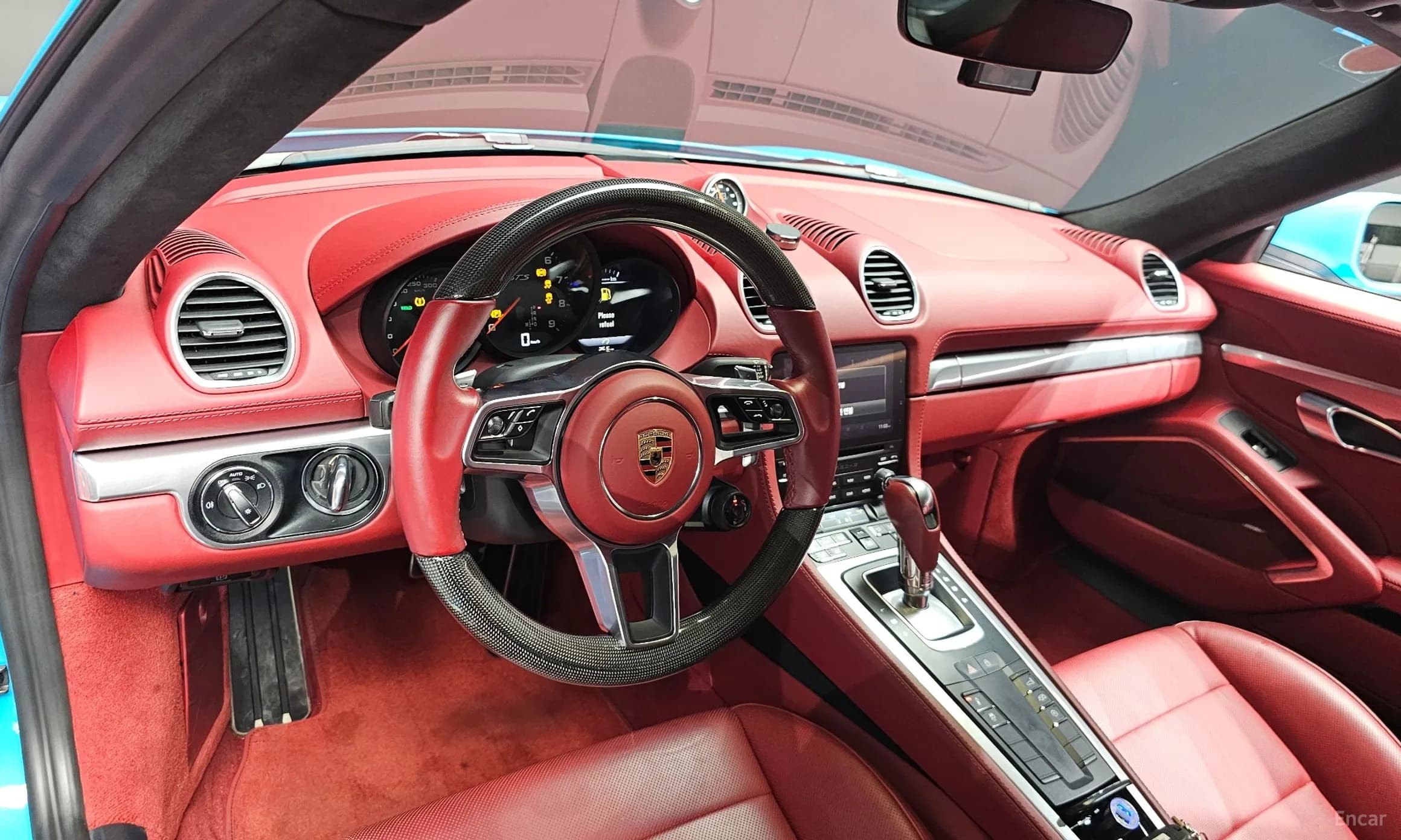 718 Cayman