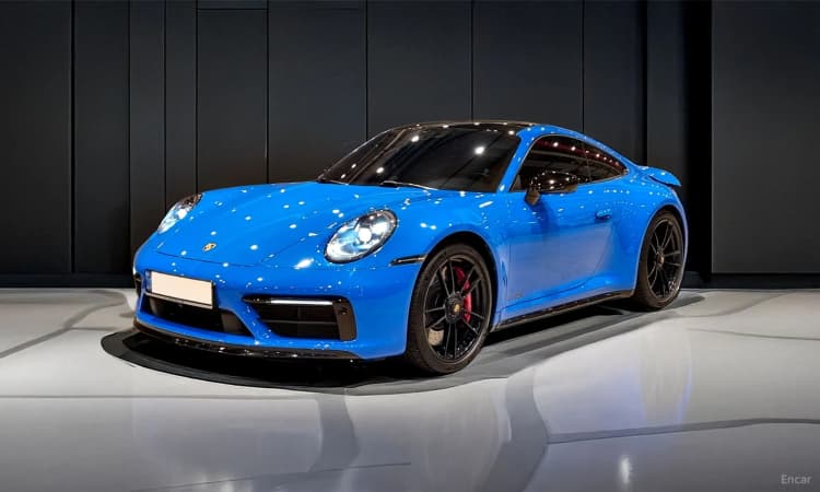 911 (992)