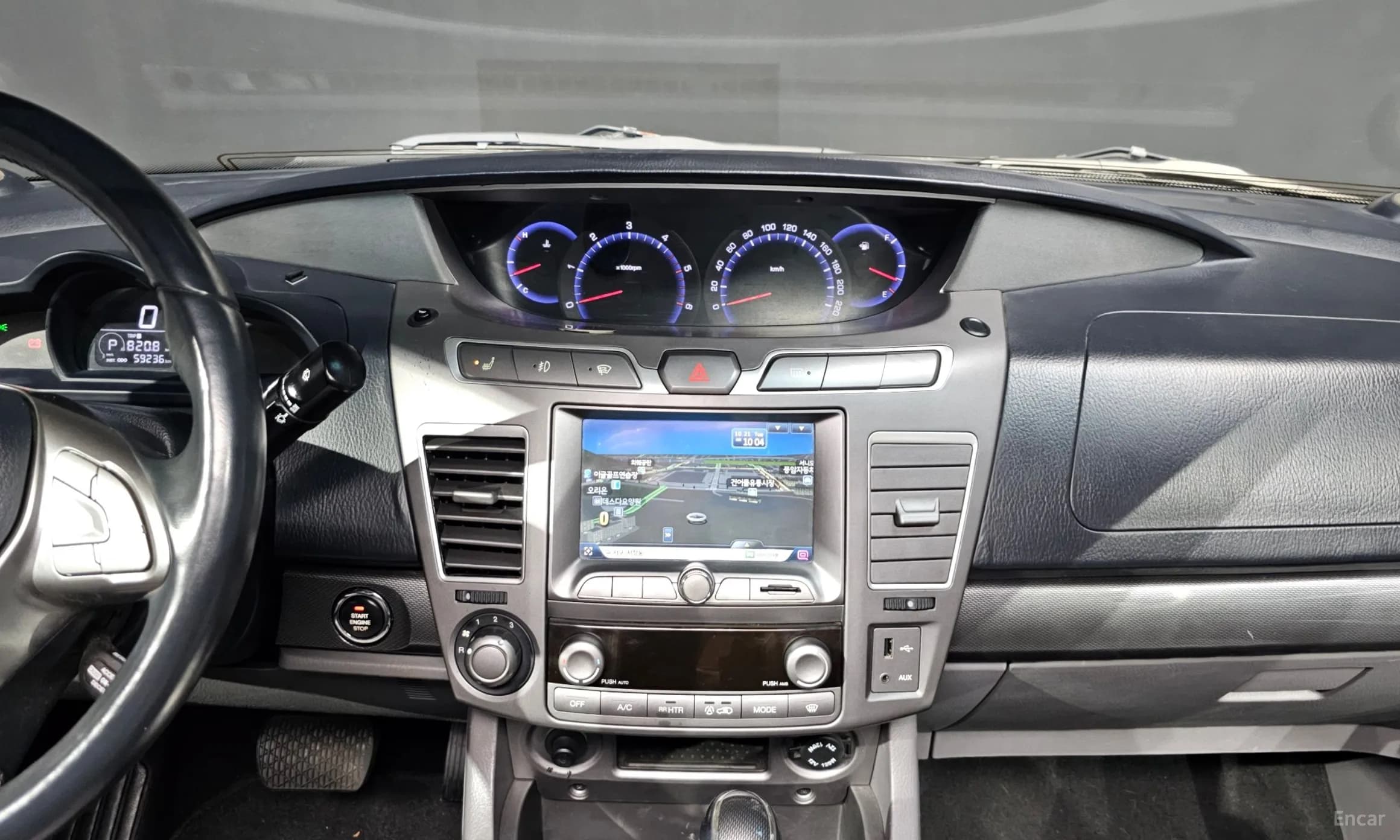 Korando Turismo