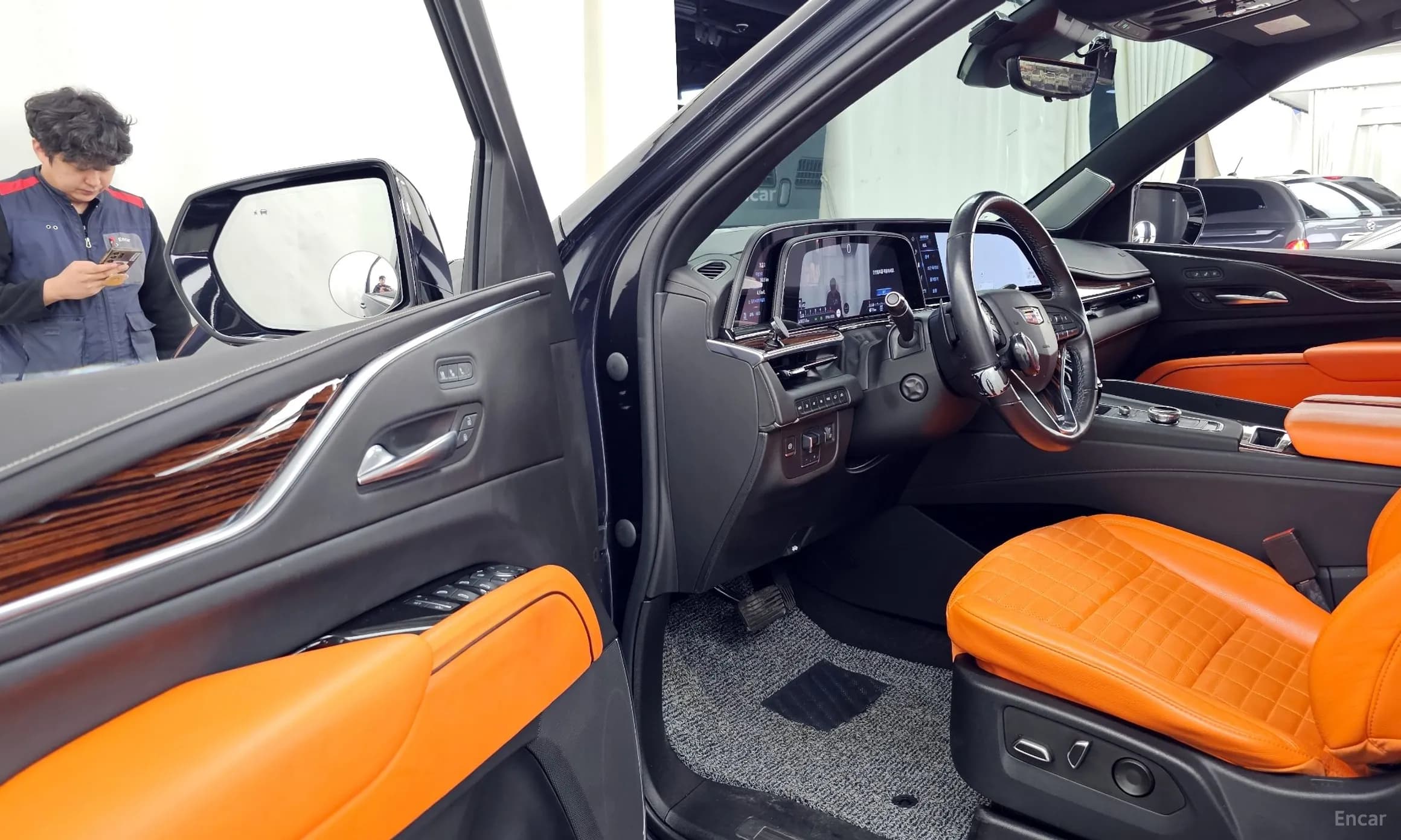 Escalade 5th Generation