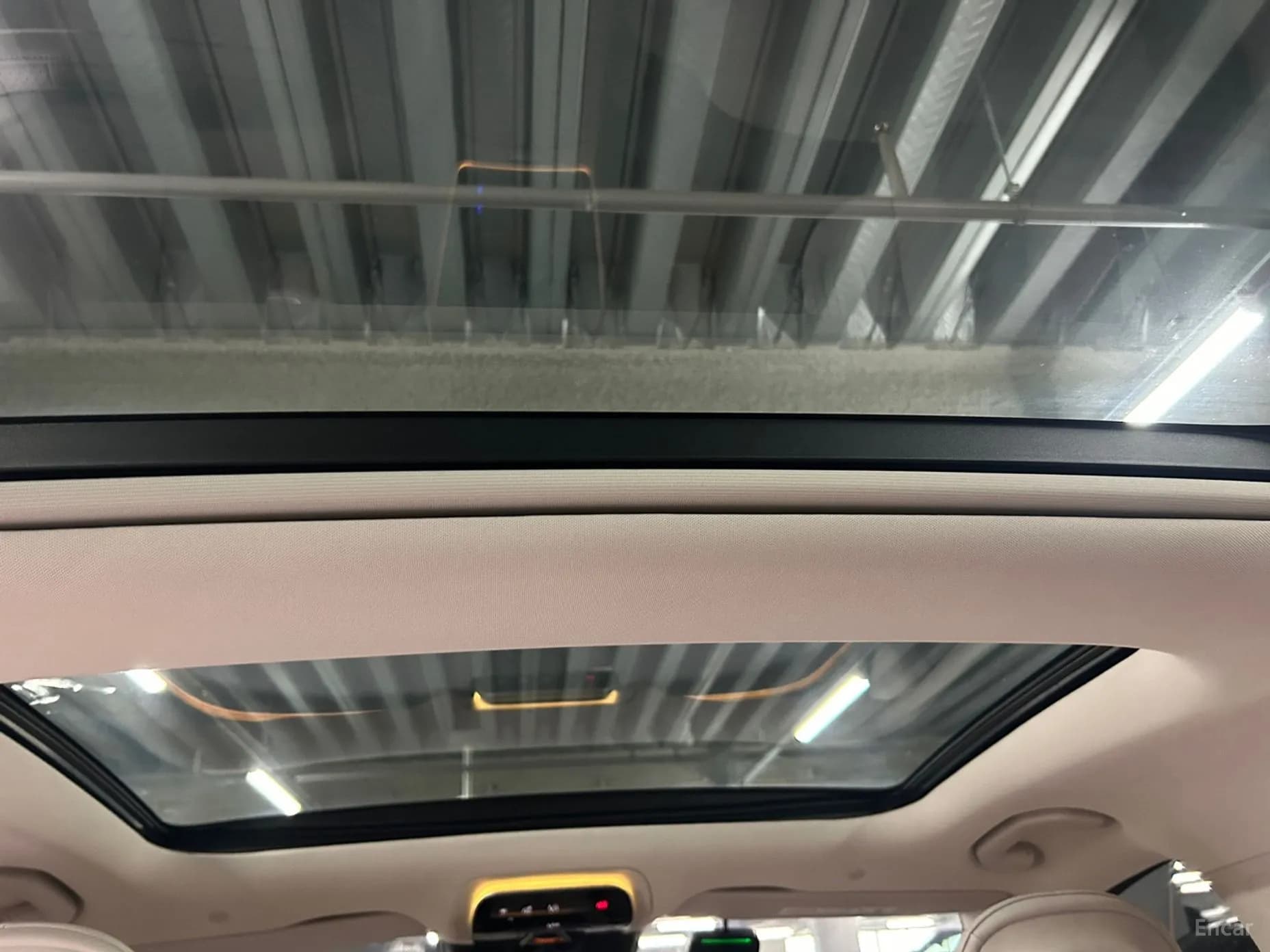 E-Class W214