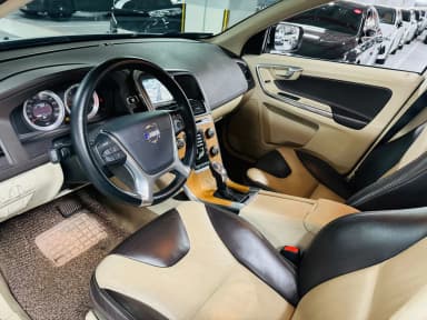 XC60