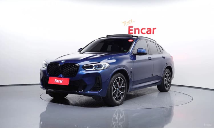 X4 (G02)