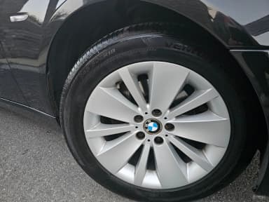 7 Series (E65)
