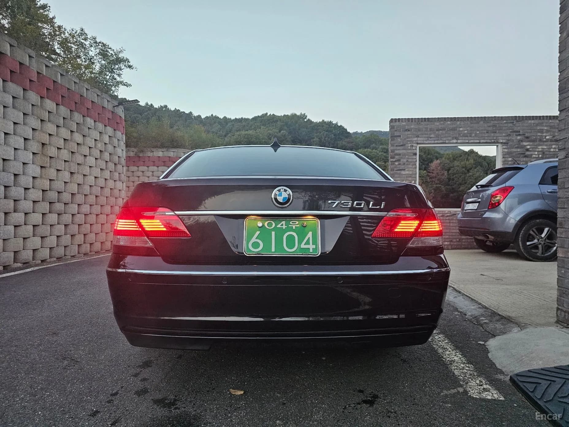 7 Series (E65)