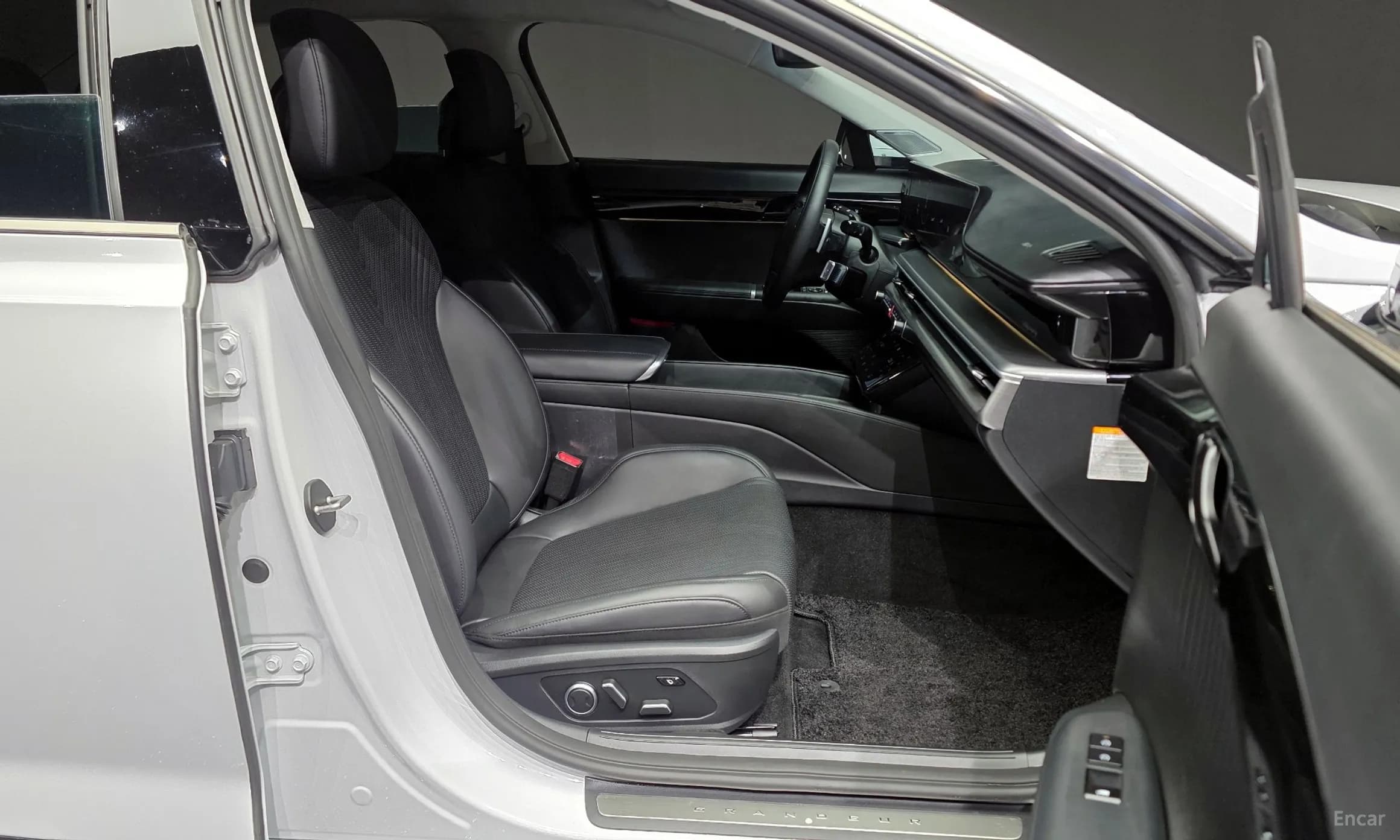 Grandeur Hybrid (GN7)