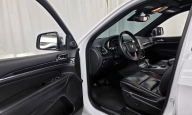 Grand Cherokee