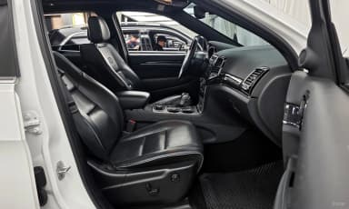 Grand Cherokee