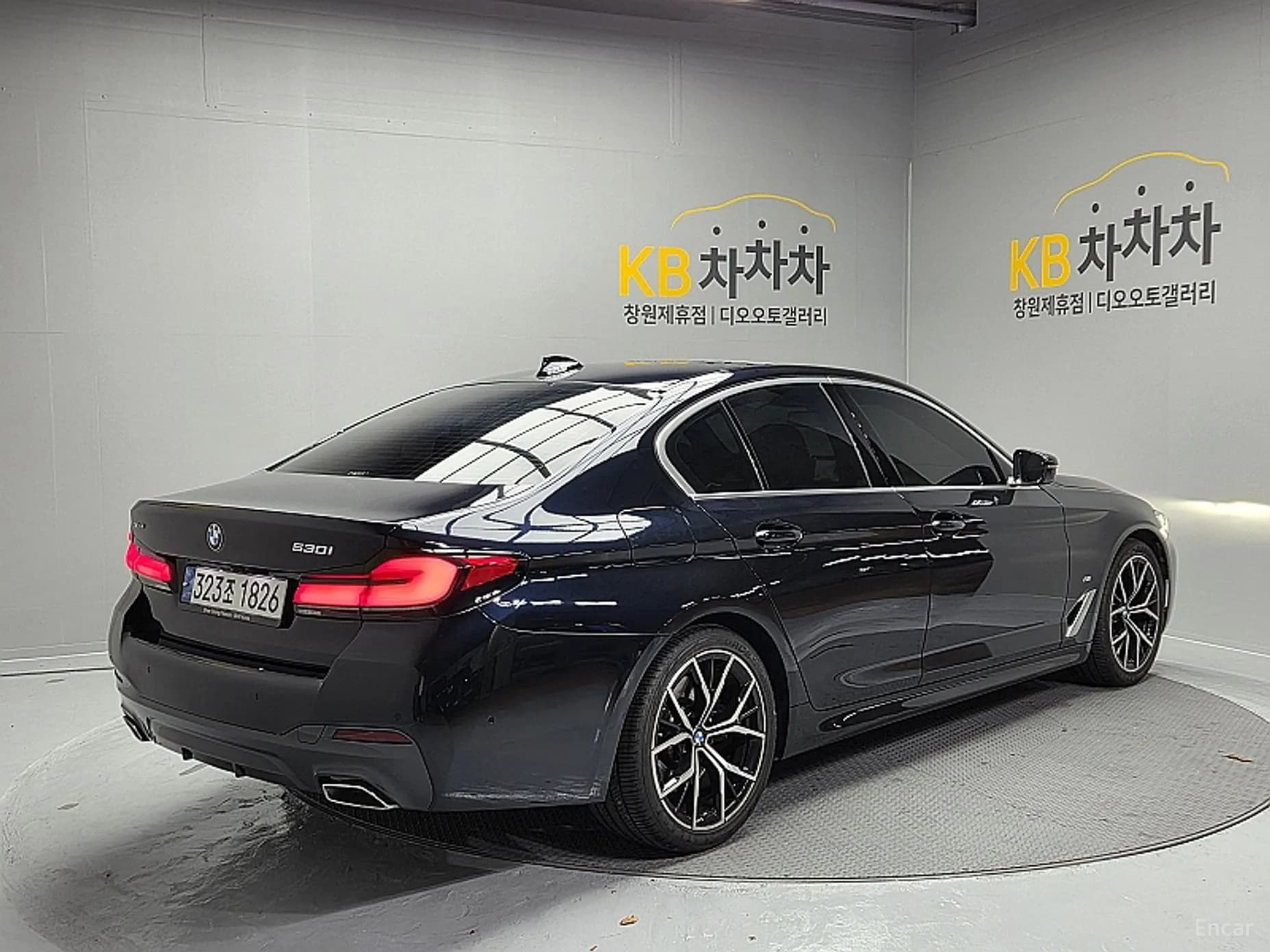 5 Series (G30)