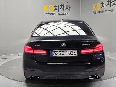 5 Series (G30)