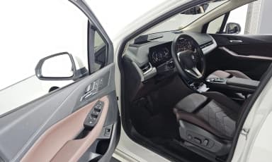 2 Series Active Tourer (U06)